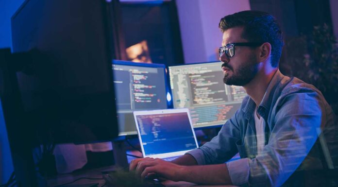 Employers pay 14% wage premium for AI skills