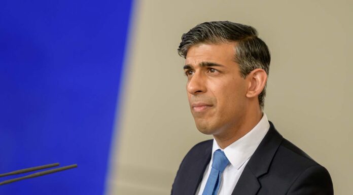 Conservative manifesto includes further national insurance cut