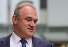 Lib Dems unveil 2024 election manifesto