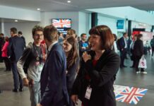 Labour would ‘close the gender pay gap once and for all’