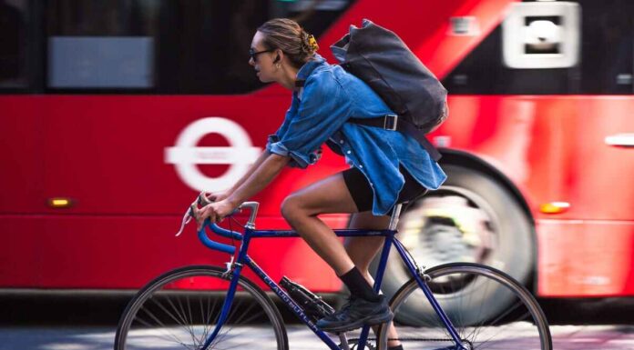 Cycling to work helps commuters avoid heart disease and cancer