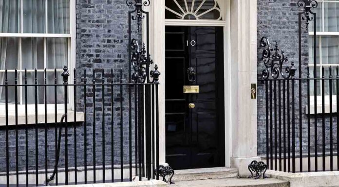 Right to switch off would boost productivity – No 10