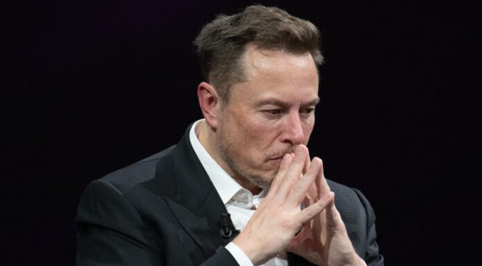 Ex-Twitter executive wins record unfair dismissal award