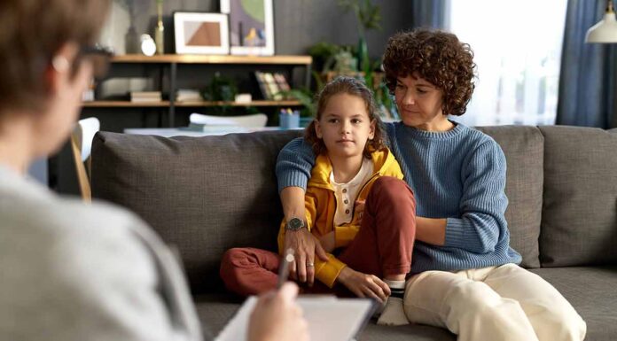 Government publishes guidance on agency use in social work