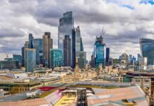 London workers spend more than half the week in the office