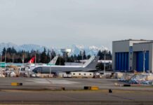 Boeing strike sees 33,000 workers down tools