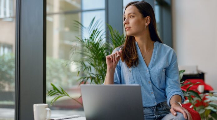 One third of UK workers admit faking productivity