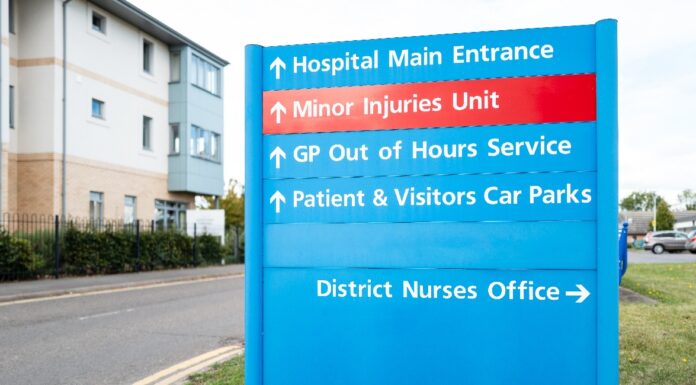 UK health unions call for direct NHS pay talks