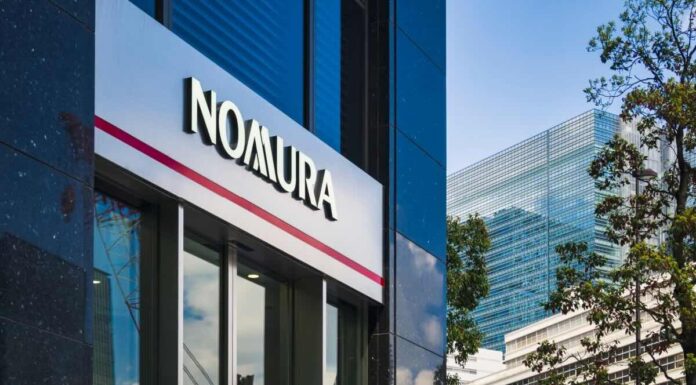 Bank chief takes pay cut after employee charged with attempted murder