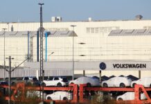 VW staff set to strike in Germany over pay and job cuts