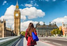 200 employers commit to permanent four-day week