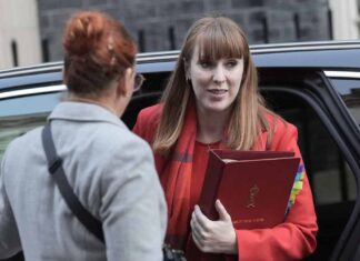 Agency workers to be included in zero-hours clampdown