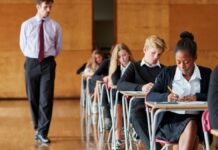 Public sector staff could be in line for higher pay settlement