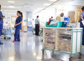 Petition calls for rethink on NHS agency staff ban