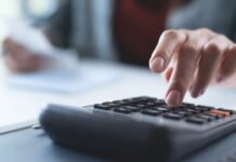 Labour costs drive business confidence to new low