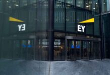 EY increases profit per partner by 9%