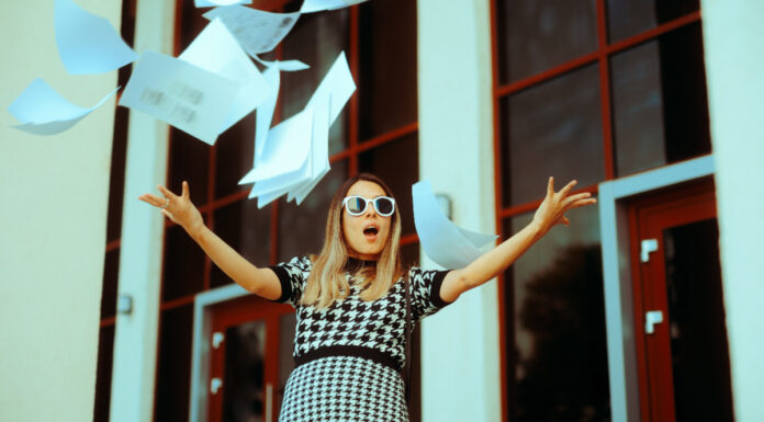 A quarter plan to quit their jobs next year – poll