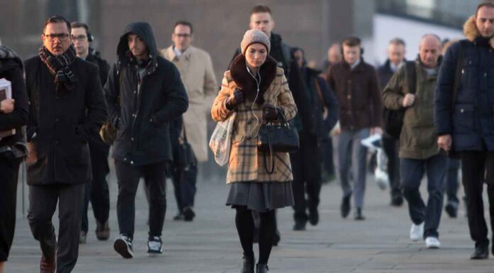 Unemployment hits four-year high as jobs market continues to stagnate