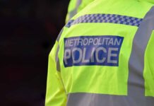 Met police officer sacked for running coffee business