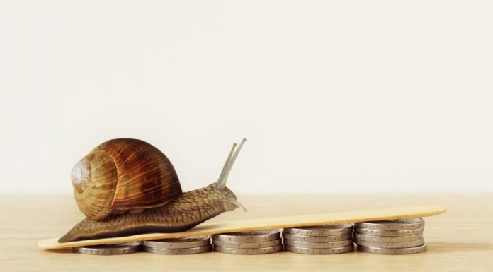 Pay deals edge up as inflation slows