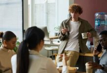 Fifth of job ads promoting baseline rights as ‘perks’